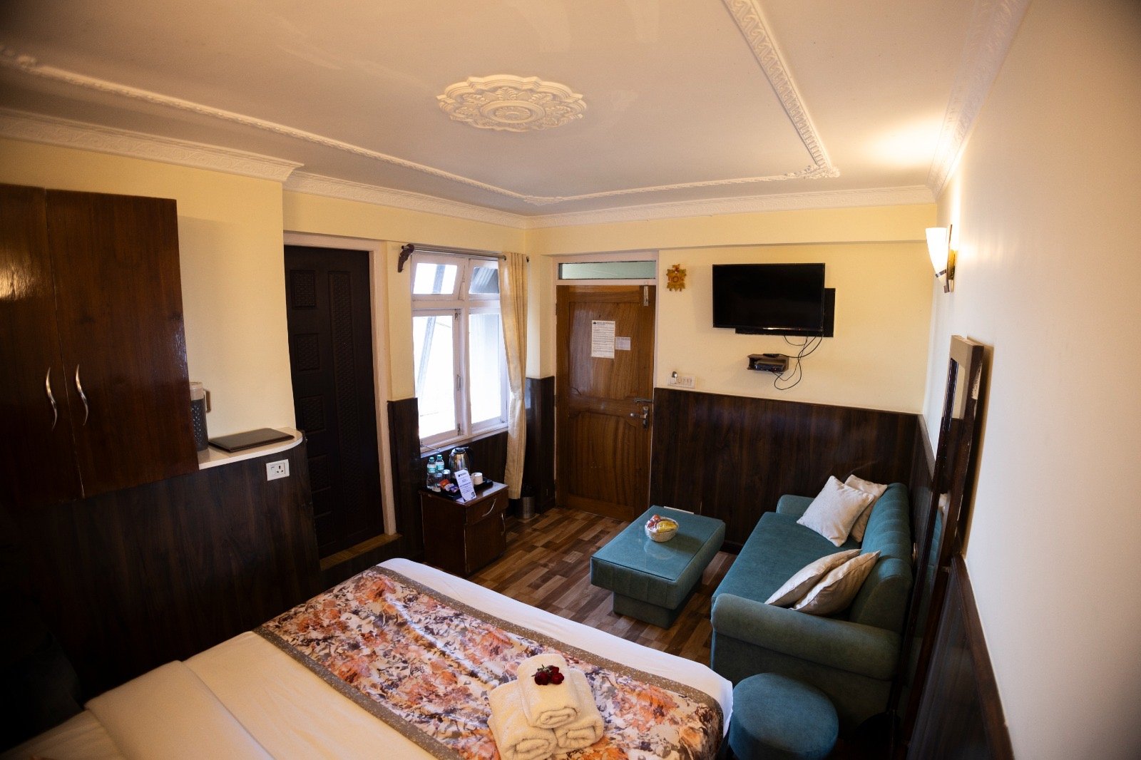 Hotel Mount Royale Room